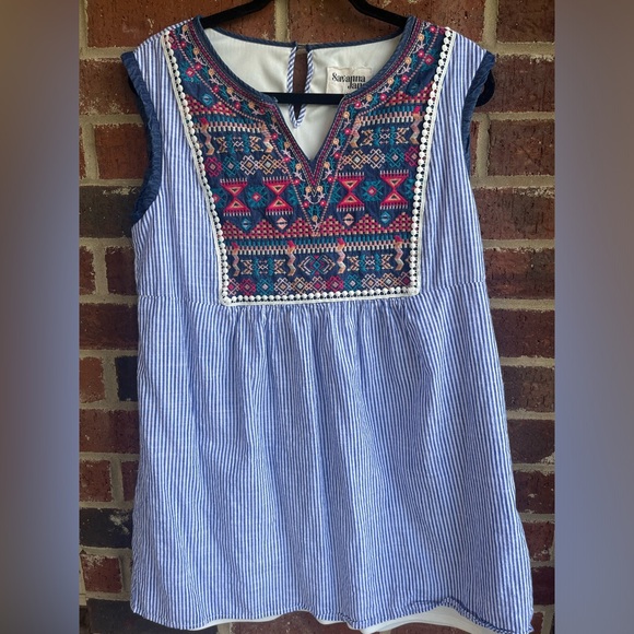 Savanna Jane Dresses & Skirts - Savanna Jane Boutique Seersucker Embroidered Dress Size Medium